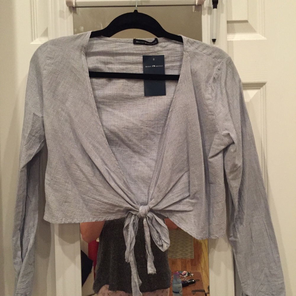 Brandy Melville front tie top